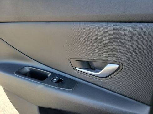 New 2026 Hyundai Elantra Hybrid FWD image 22