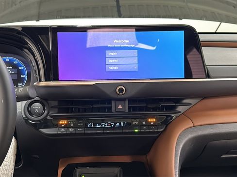 New 2026 Toyota Crown Signia image 10