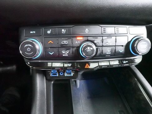 Used 2024 Dodge Durango R/T AWD/4WD image 16