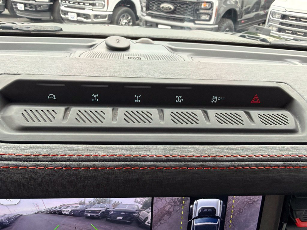 Used 2025 Ford Bronco Raptor AWD/4WD image 34