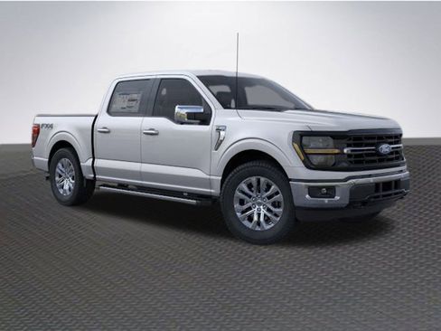 New 2026 Ford F150 XLT w/ Equipment Group 302A MID image 7