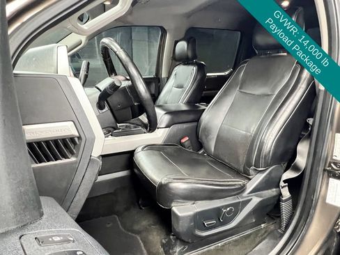 Used 2017 Ford F450 Lariat w/ Lariat Value Package AWD/4WD image 7