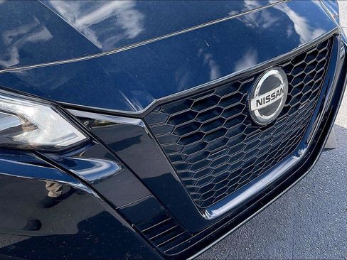 Certified 2022 Nissan Altima 2.5 SR w/ Midnight Edition Package image 29