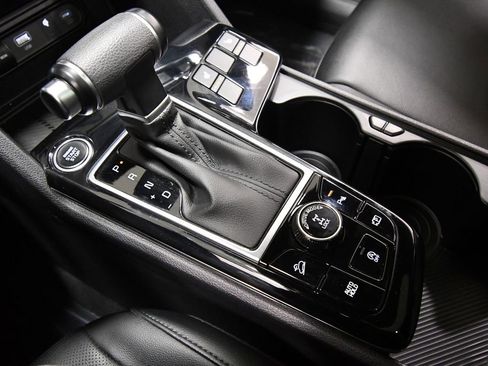 Certified 2024 Kia Sportage X-Line w/ X-Line Premium Package image 29