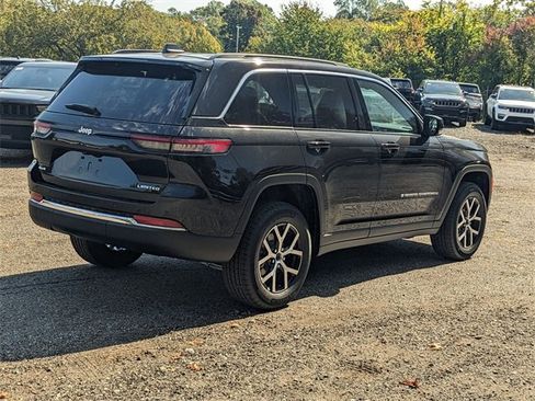 New 2025 Jeep Grand Cherokee Limited image 3