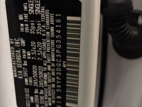 Certified 2023 Kia Telluride EX image 12