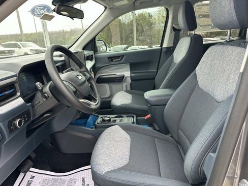 New 2025 Ford Maverick XLT w/ XLT Luxury Package image 9