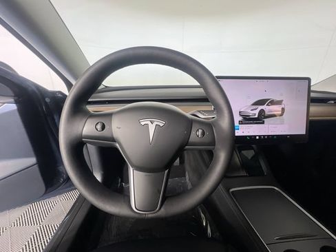 Used 2023 Tesla Model 3 Standard Range RWD image 14