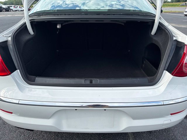Used 2011 Volkswagen CC Lux FWD image 18