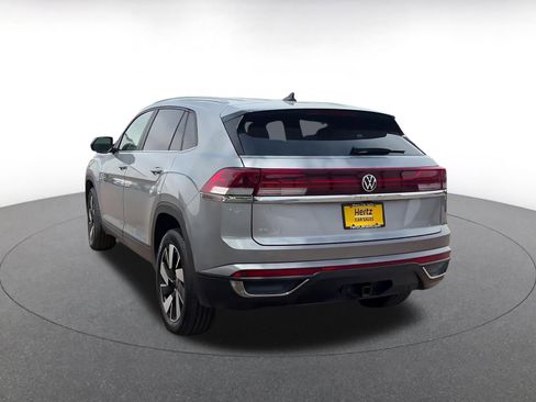 Used 2025 Volkswagen Atlas Cross Sport SE FWD image 12