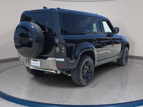 New 2026 Land Rover Defender 110 S AWD/4WD image 5