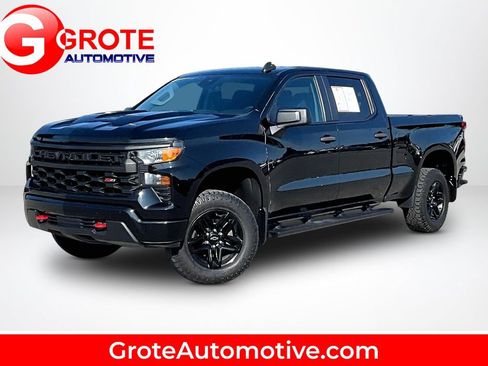 Used 2022 Chevrolet Silverado 1500 Custom Trail Boss AWD/4WD image 1