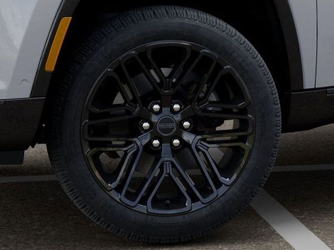 New 2026 Jeep Grand Wagoneer Limited AWD/4WD image 8