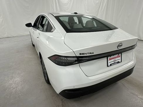 New 2026 Nissan Sentra SL image 5