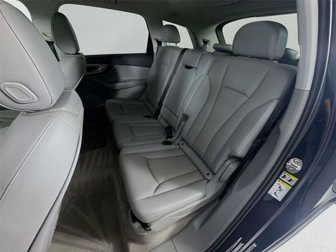 Used 2018 Audi Q7 2.0T Premium Plus w/ Premium Plus Package AWD/4WD image 20