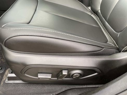 New 2026 Jeep Grand Cherokee L Limited image 13