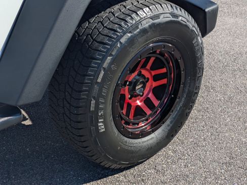 Used 2012 Jeep Wrangler Unlimited Sport image 12