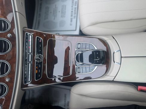 Used 2019 Mercedes-Benz E 300 4MATIC image 20