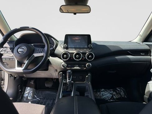 Used 2021 Nissan Sentra SV FWD image 17