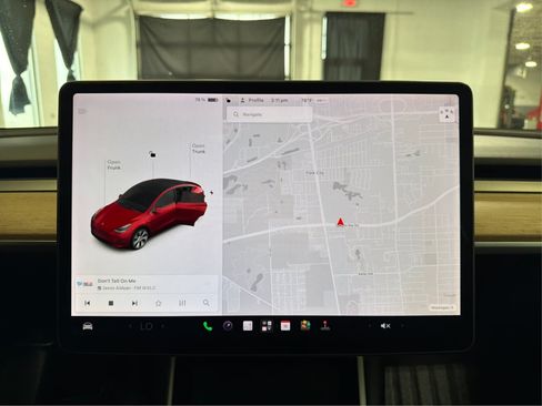 Used 2020 Tesla Model Y Long Range AWD/4WD image 27