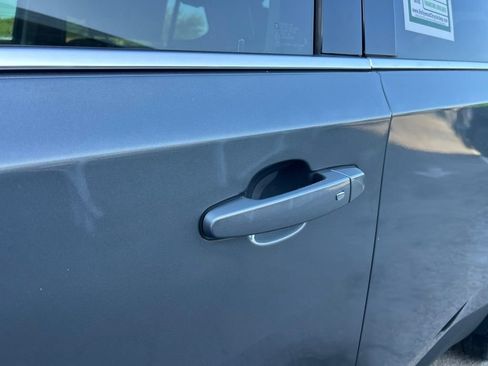 Used 2019 Chevrolet Traverse LS FWD image 20
