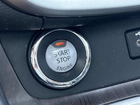Used 2021 Nissan Murano Platinum w/ Cargo Package FWD image 25