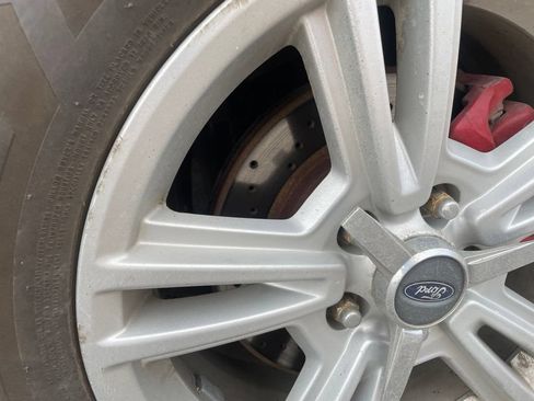 Used 2010 Ford Mustang Coupe RWD image 16