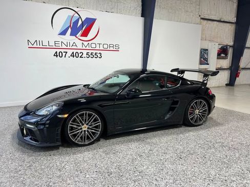 Used 2017 Porsche 718 Cayman S image 16