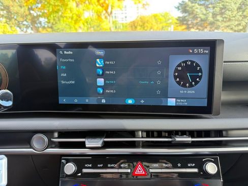 New 2026 Hyundai Tucson Blue SE image 30