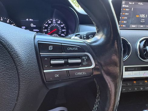 Used 2019 Kia Stinger RWD image 35