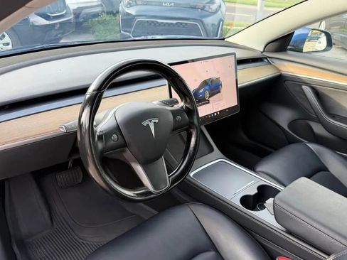 Used 2022 Tesla Model 3 RWD image 17