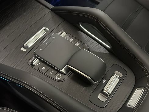 New 2026 Mercedes-Benz GLE 53 AMG 4MATIC Coupe image 25