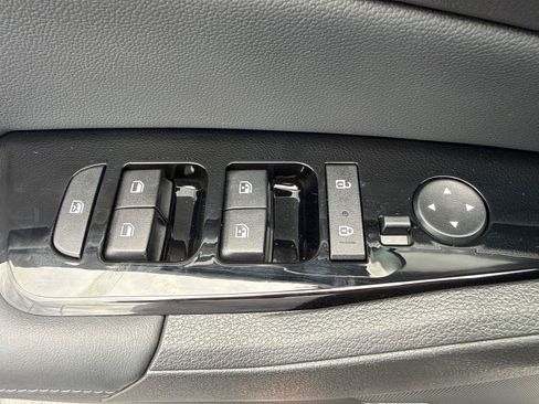 Used 2025 Kia Sportage SX Prestige AWD/4WD image 11