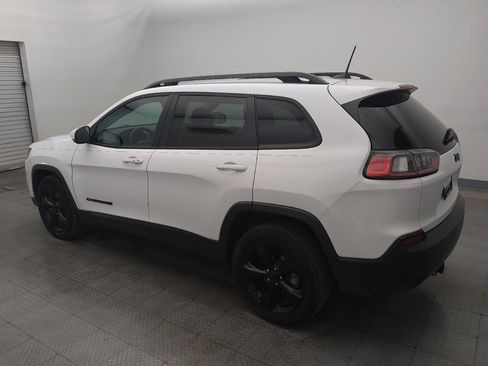 Used 2020 Jeep Cherokee Latitude Plus FWD image 3