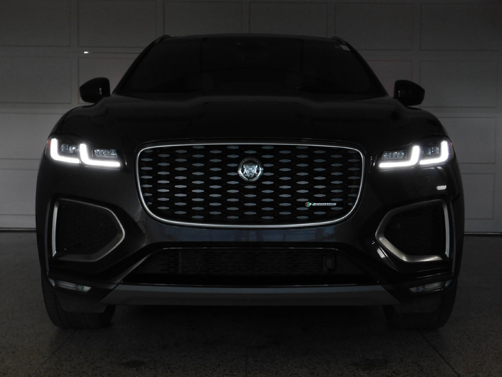 Used 2023 Jaguar F-PACE R-Dynamic S AWD/4WD image 10