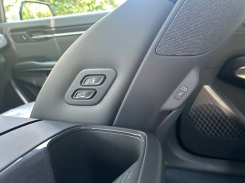 Used 2024 Kia EV9 Wind AWD/4WD image 19