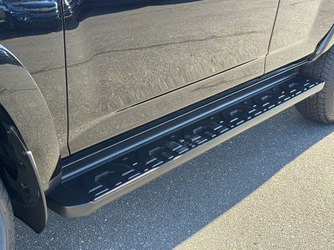 Used 2020 Toyota 4Runner SR5 image 36