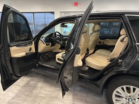 Used 2016 BMW X5 xDrive50i image 19