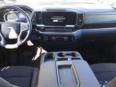 Certified 2025 Chevrolet Silverado 1500 LT image 15