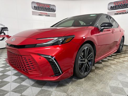 Used 2026 Toyota Camry XSE w/ Premium Plus Package FWD image 8