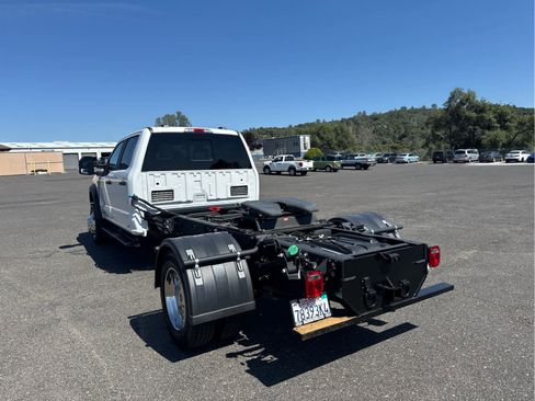 Certified 2024 Ford F550 4x4 Crew Cab Super Duty image 7