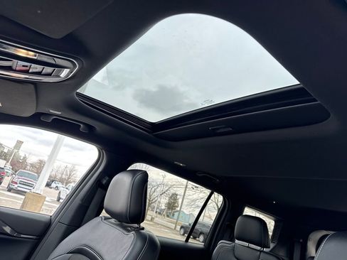 Certified 2023 Jeep Grand Cherokee L Laredo image 36