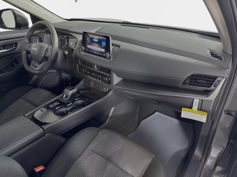 New 2026 Nissan Rogue SV image 28