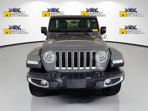Used 2021 Jeep Wrangler Unlimited Sahara AWD/4WD image 2