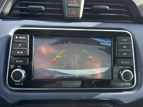 Used 2024 Nissan Versa SV w/ Trunk Package image 25