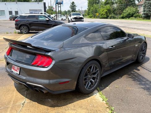 Used 2018 Ford Mustang GT Premium RWD image 13