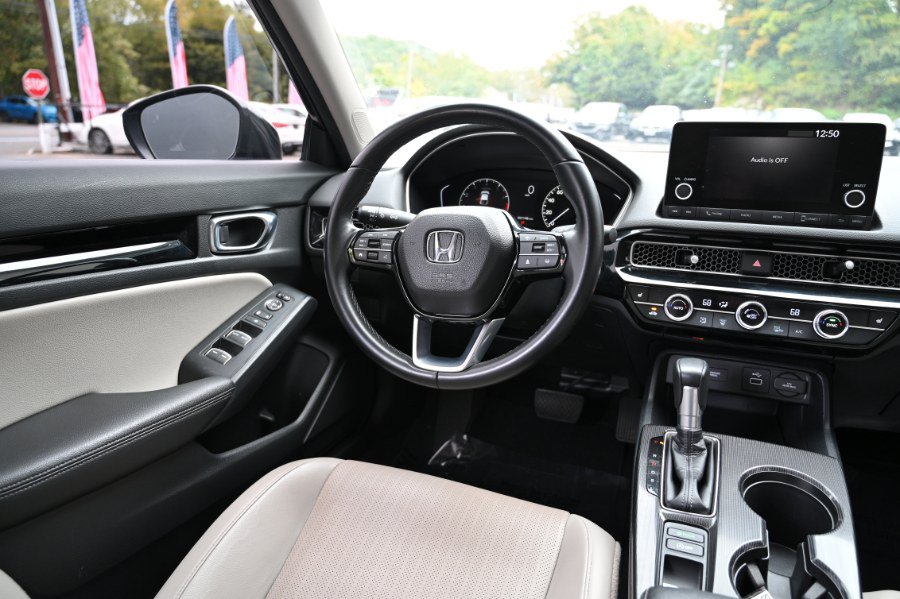 Used 2024 Honda Civic EX-L image 11