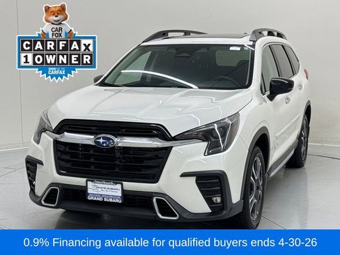 Certified 2025 Subaru Ascent Touring AWD/4WD image 1