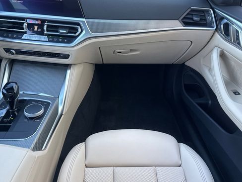 Used 2022 BMW 430i Coupe w/ M Sport Package image 29