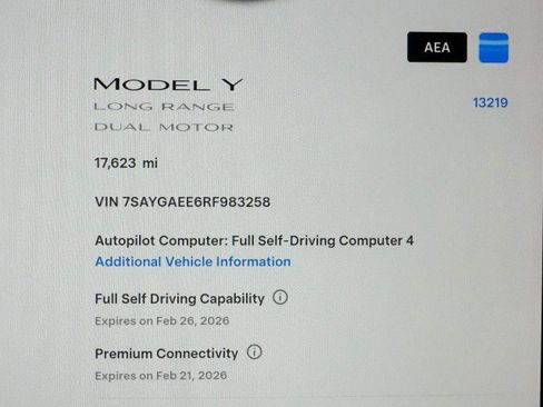 Used 2024 Tesla Model Y Long Range image 4